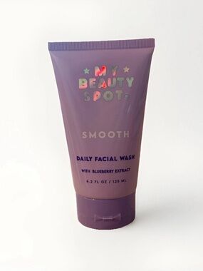 My Beauty Spot Smooth Daily Facial Wash Raspberry Extract 4.2 Oz 125 ml Sealed